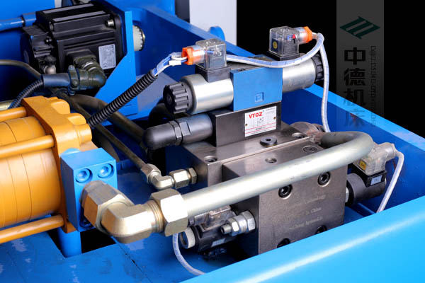 ZDPK-4015-采用進(jìn)口液壓閥,抗高壓,持久耐用無故障.jpg ZDPK-4015-采用進(jìn)口液壓閥,抗高壓,持久耐用無故障.jpg